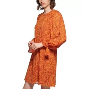 Calvin Klein Orange Metallic Paisley
Long Sleeve Dress Flowy Tie Cuff Size 8